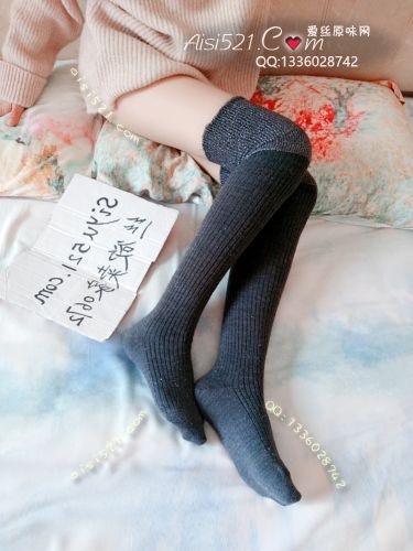 原味丝袜|袜类,臭棉袜,穿了好几年的长筒棉袜 ，脚底特别吸味，袜底也变薄了好多