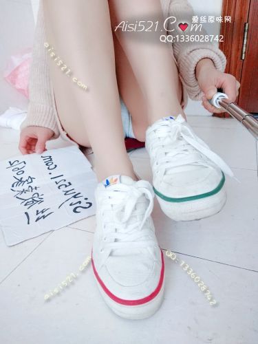 原味女鞋|鞋类,休闲平底,鸳鸯平底小白鞋，特别喜欢穿它 鞋底都已经变色了