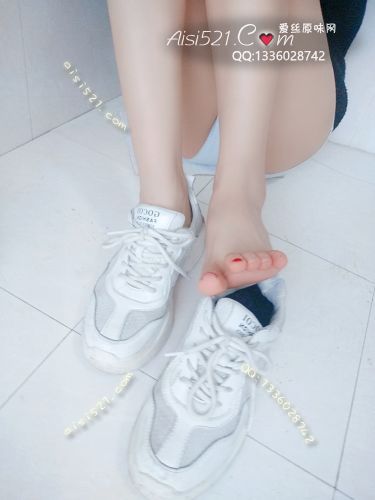 原味女鞋|鞋类,运动鞋,长期光脚穿的一双小白鞋，想念我，这味道一定会满足你