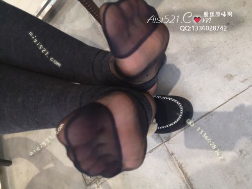 原味丝袜|袜类,臭短丝袜,致命臭(此活动MM随机，不能指定)——2019年12月份顾客订购（珠宝03黑丝袜）现收足底实拍