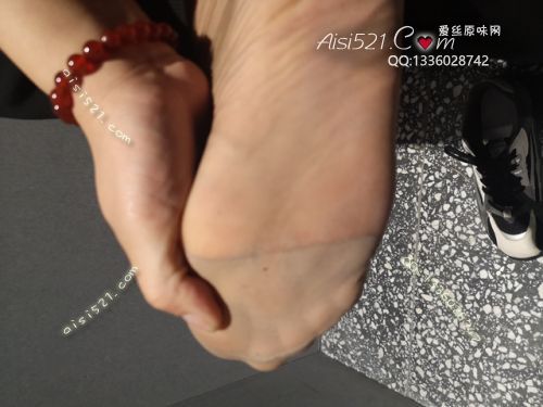 原味丝袜|袜类,臭短丝袜,致命臭(此活动MM随机，不能指定)——2019年12月份顾客订购（导购咖啡丝）现收足底实拍