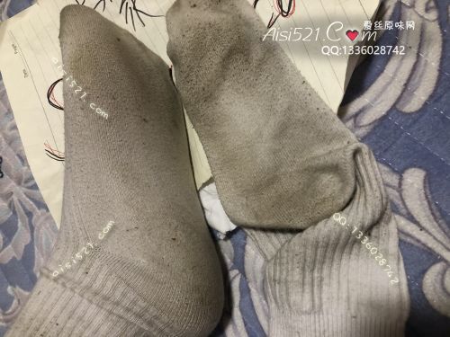 原味丝袜|袜类,臭棉袜,汗臭味足足的白棉袜