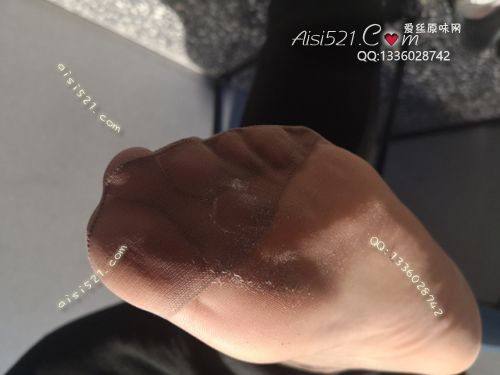 原味丝袜|袜类,臭短丝袜,致命臭(此活动MM随机，不能指定)——2019年末顾客订购（导购咖啡丝）现收足底实拍