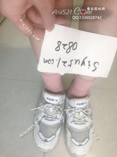 原味女鞋|鞋类,运动鞋,白色运动鞋一双~