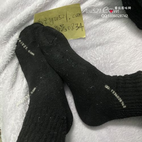 刚脱的袜子，黑色更吸汗，味道大的不行原味丝袜|袜类臭棉袜