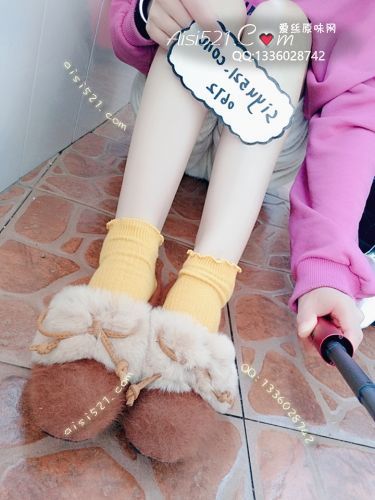 原味丝袜|袜类,臭棉袜,sao气黄色臭棉袜，走了一天，脚底都冒汗啦