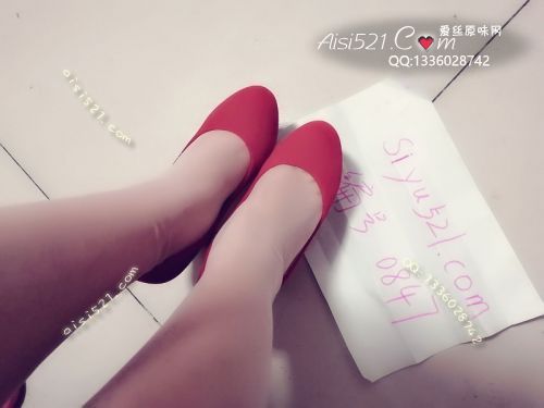 原味女鞋|鞋类,高中短跟,主人的红色性感高跟鞋，喜欢践踏的奴快来感受一下