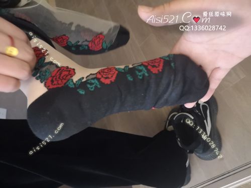 原味丝袜|袜类,臭短丝袜,致命臭(此活动MM随机，不能指定)——2020年5月份顾客订购（珠宝03卡通丝）现收足底实拍