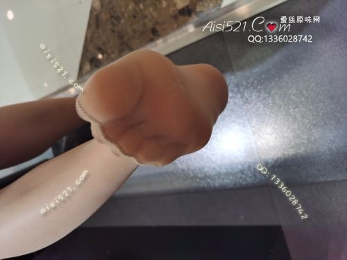 原味丝袜|袜类,臭连裤袜,爱丽丝(此活动可指定MM，但袜类随机)——2020年8月份顾客订购（奢店01肉丝连裤），现收足底实拍，此活动免费拍摄打包图