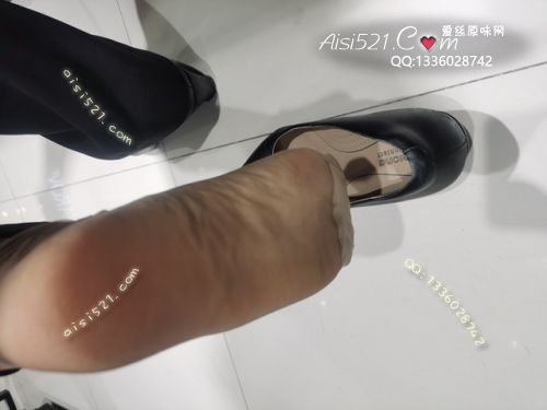 原味丝袜|袜类,臭短丝袜,致命臭(此活动MM随机，不能指定)——2020年9月份顾客订购（导购咖啡丝）现收足底实拍