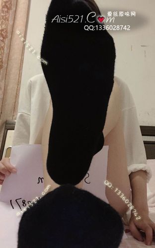 原味丝袜|袜类,臭棉袜,包裹玉足的网纹黑色棉袜 穿完臭哄哄的