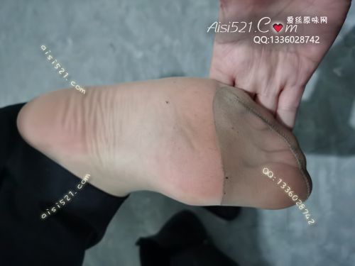 原味丝袜|袜类,臭短丝袜,致命臭(此活动MM随机，不能指定)——2020年10月份顾客订购（珠宝02短丝）现收足底实拍