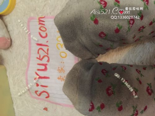 原味丝袜|袜类,臭棉袜,已经穿了一礼拜的脏袜子，臭袜子！当天发货，快点开看