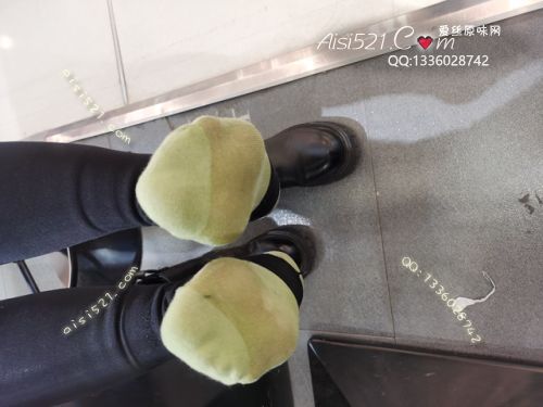 原味丝袜|袜类,臭棉袜,致命臭(此活动MM随机，不能指定)——2020年12月份顾客订购（奢店04卡通丝恶臭级别）现收足底实拍