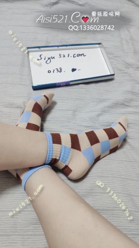 原味丝袜|袜类,臭棉袜,卡其色文艺可爱格子棉袜，舞蹈老师的味道，主人的袜袜不臭哦，是一种迷人的汗香~一闻上瘾