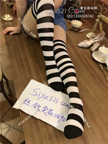 原味丝袜|袜类,其他原味袜类,黑白斑马条纹 长筒学生棉袜。