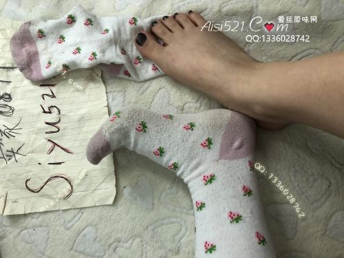 原味丝袜|袜类,臭棉袜,主人的袜子真特么臭贱儿子的最爱