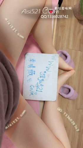 原味丝袜|袜类,臭连裤袜,【宝贝描述每日一则恋物小故事】初春橘子汁日本进口防紫外线超薄水晶包芯丝日光灯和室外微闪银光连裤丝袜：袜底都有些发硬了，袜尖明显有一股淡淡的酸味，而档部则淡淡的有一股香味夹杂着微腥味