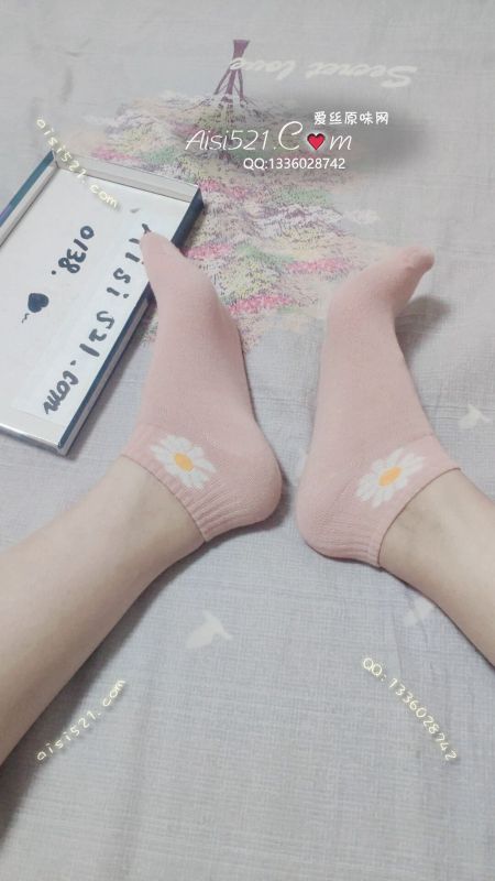 原味丝袜|袜类,臭棉袜,少女短袜棉袜运动量大，味道足，舞蹈老师玉足微醺的味道，多色可选