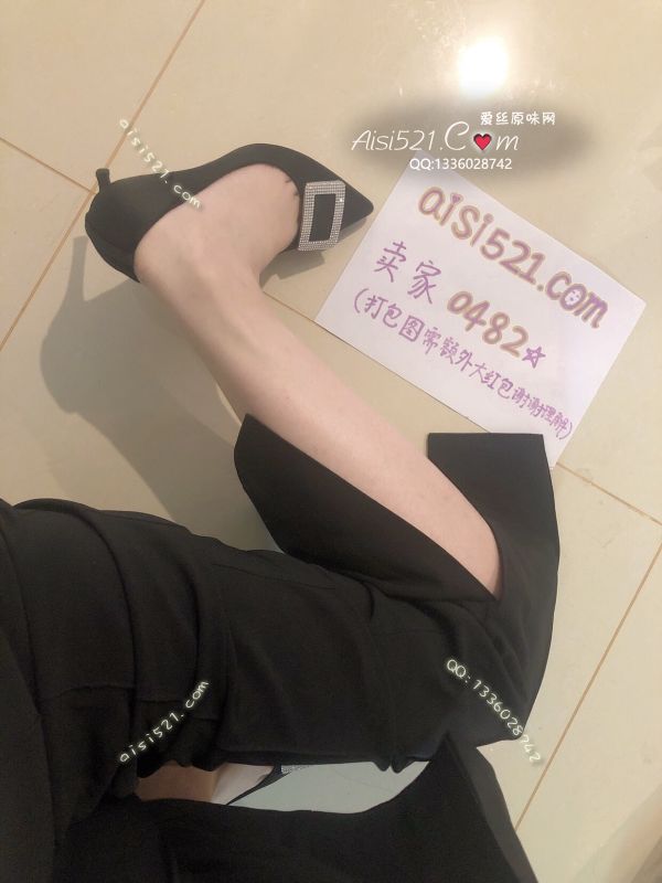 原味女鞋|鞋类,高中短跟,女神天天穿紧紧包裹脚丫的高跟鞋ol