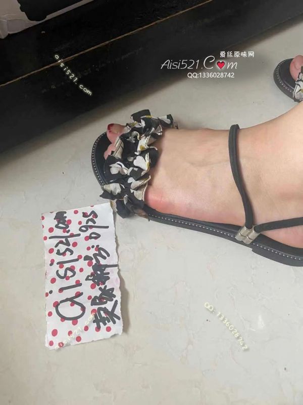 能把夏天的凉鞋穿到这种臭度太罕见啦原味女鞋|鞋类凉鞋拖鞋