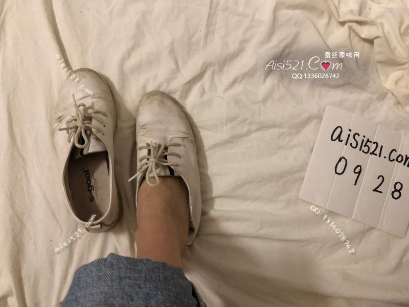 原味女鞋|鞋类,时装鞋,一双旧皮鞋  白色  此款已售完