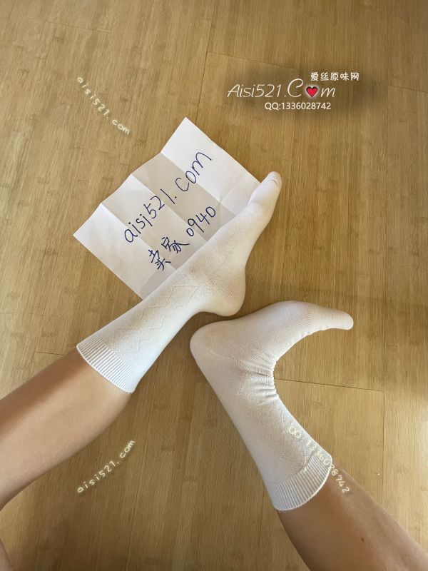 正在穿的新袜子原味丝袜|袜类臭棉袜