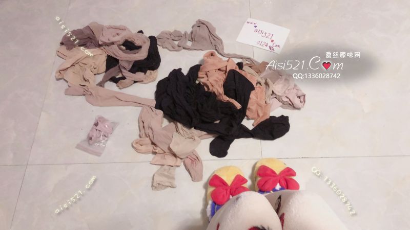 原味丝袜|袜类,现货5条以上臭袜打包,满满重口狐臭脚味败家懒主一斤未洗超臭雌臭（薄款的话20条左右按重量计噢）连裤丝袜打包【可以自己DIY枕芯爆爽】