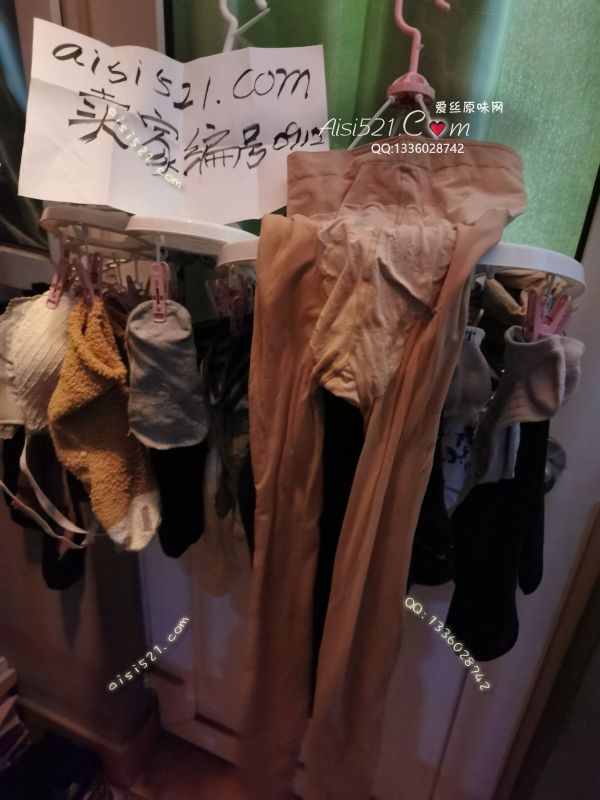 舍友的两条打底裤，黑色薄一点肉色厚一些原味丝袜|袜类臭连裤袜