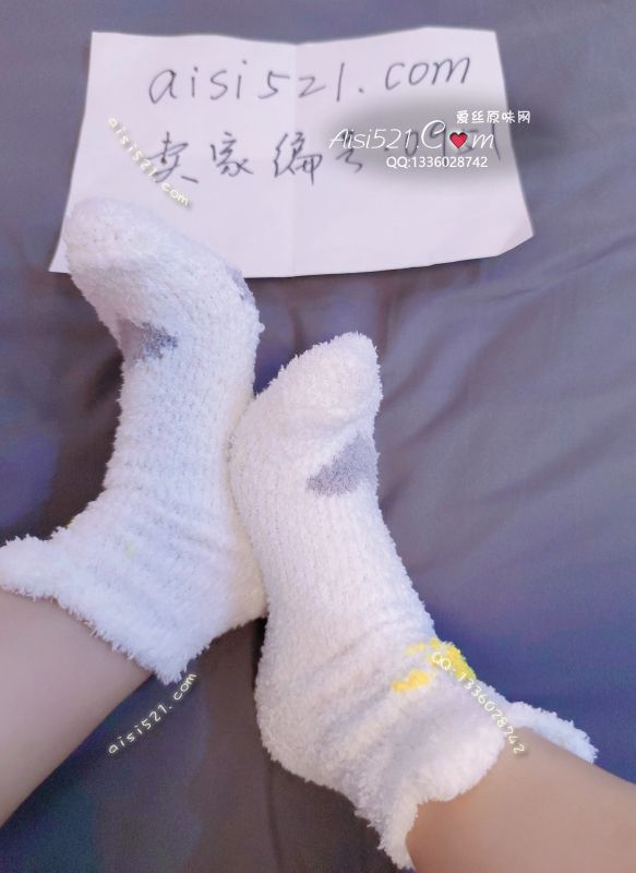 原味丝袜|袜类,臭棉袜,汗脚运动酸臭的珊瑚绒加绒猫爪袜