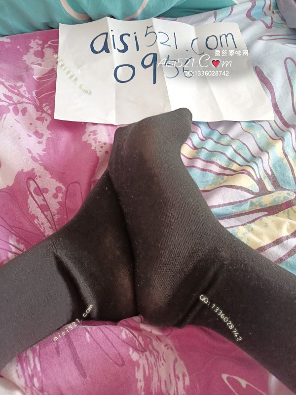 少女萌妹Jk高筒棉袜超级吸汗臭的你不能自拔原味丝袜|袜类臭棉袜