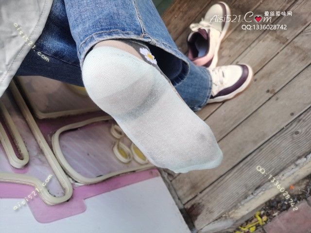 原味丝袜|袜类,臭短丝袜,爱丽丝(此活动可指定MM，但袜类随机)——2021年12月份顾客预订甜点店妹妹卡通丝