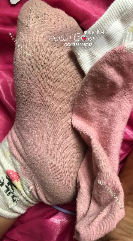 原味丝袜|袜类,臭棉袜,纯棉大草莓棉袜 少女脚香 口味可定制 新人报道 欢迎惠顾