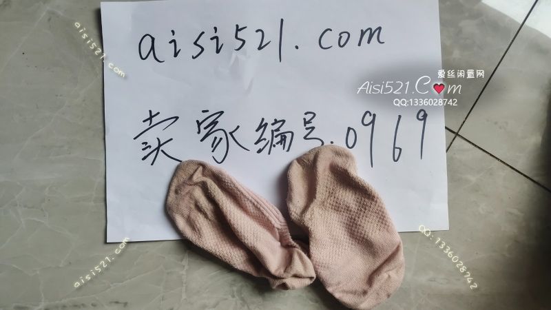 原味丝袜|袜类,臭船袜,四天袜子，靴子一直捂，味道十足