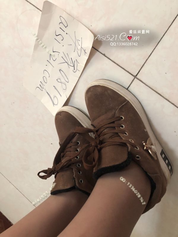 原味女鞋|鞋类,休闲平底,贱狗来舔主人的臭鞋子好脏好臭