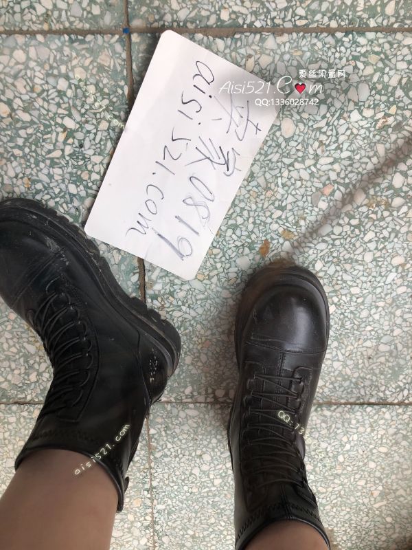 原味女鞋|鞋类,高中短靴,麻麻的靴子太臭了臭死你