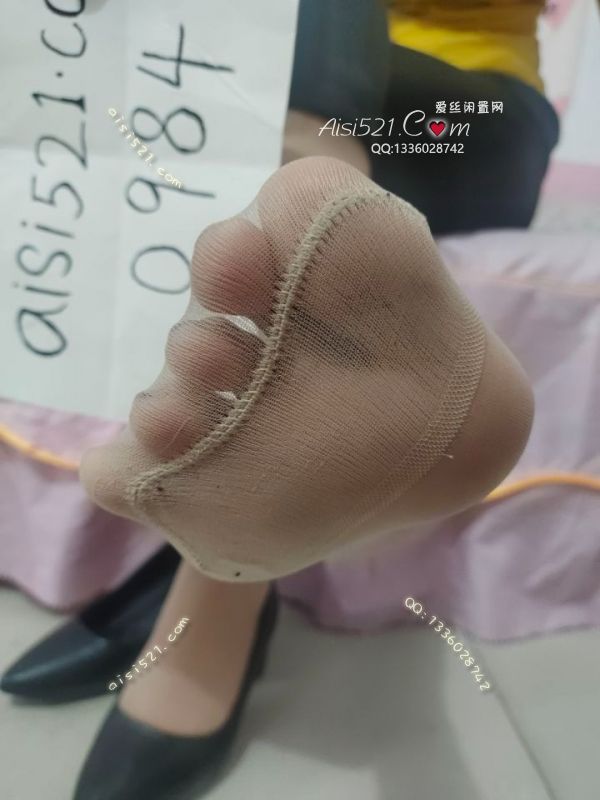 原味丝袜|袜类,臭短丝袜,酸臭短丝，平时逛街穿的，味道十足，赶快入手吧～