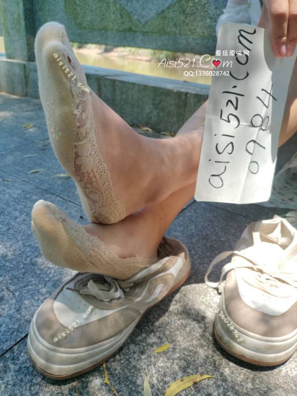 绝对极品的肉色，酸臭船袜，味道不言而喻，可以一秒上头，赶快把它领回家吧，手慢无原味丝袜|袜类臭船袜